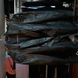 I.N.C  I•N•C International Concepts coated black jacket size XL